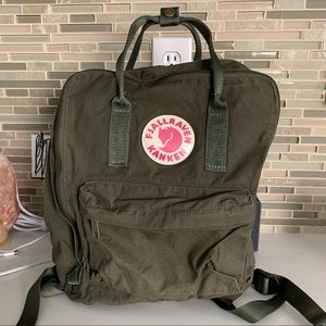 Fjallraven Kanken olive backpack